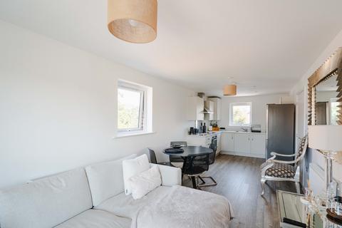 2 bedroom flat for sale, Cribbs Causeway, Bristol BS10