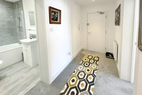 1 bedroom flat to rent, Newport Street, Swindon, SN1 3DX