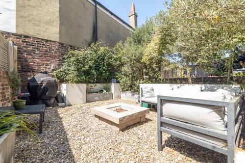 4 bedroom terraced house for sale, Eastern Villas Road, Southsea