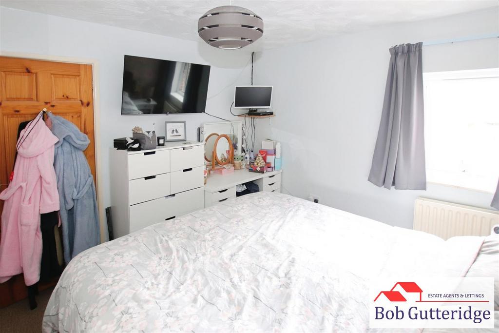 Bedroom two (middle)