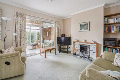 undefined, Captain Cook Close, Chalfont St. Giles