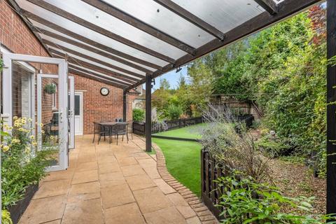undefined, Bentley Close, Banbury