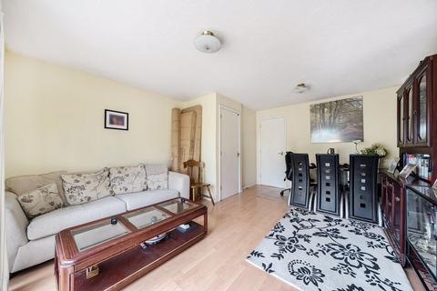 Downings, Beckton, E6