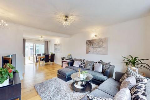 3 bedroom semi-detached house for sale, Daleham Drive, Uxbridge, UB8