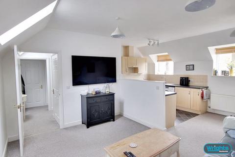2 bedroom apartment for sale, Maddocks Road, Staverton