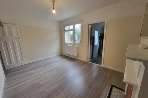 2 bedroom terraced house to rent, Pagitt Street, Chatham