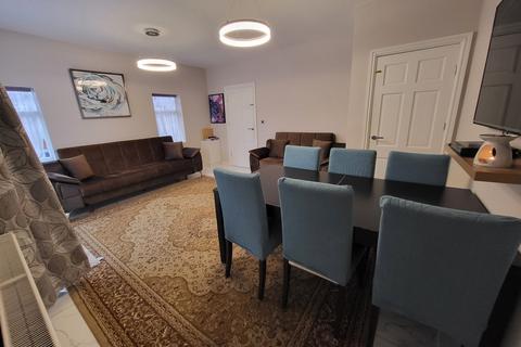 undefined, Clarence Road, Manchester. M13 0ZE