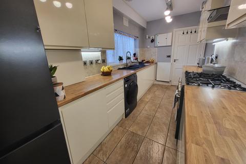undefined, Clarence Road, Manchester. M13 0ZE