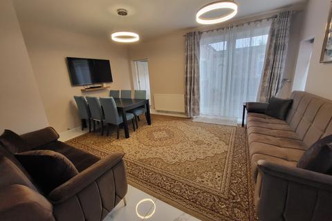 undefined, Clarence Road, Manchester. M13 0ZE