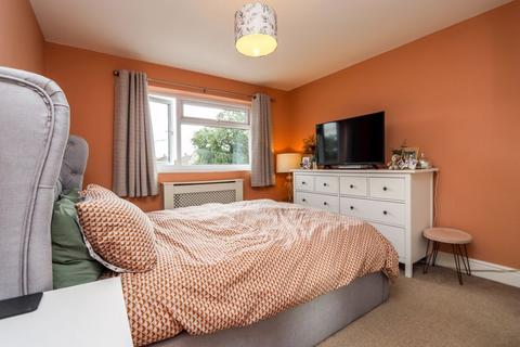 42 Chard Road, Clevedon, BS21 6LW