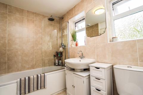 42 Chard Road, Clevedon, BS21 6LW