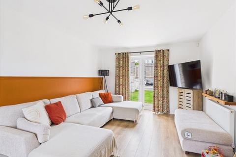 3 bedroom house for sale, Hidderley Park, Camborne - Well presented family home