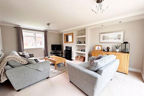 undefined, Stonewell Terrace, Pershore