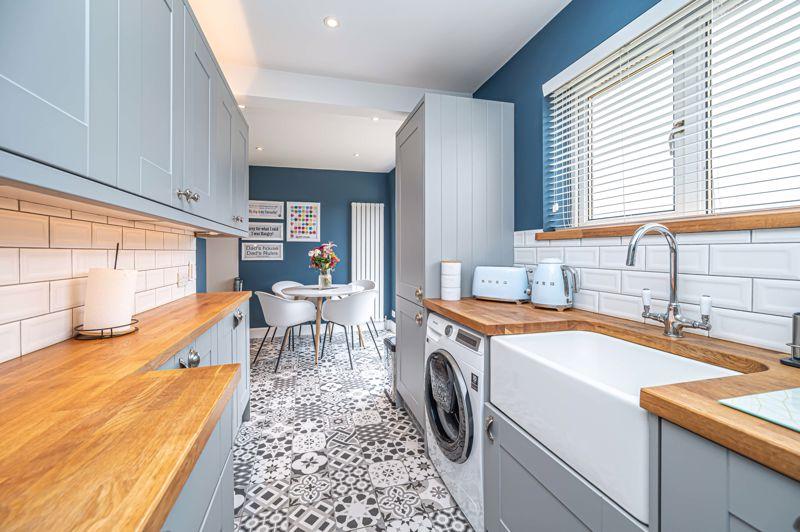 Kitchen/Dining