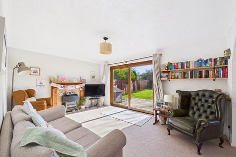 148 Arrowsmith Drive, Stonehouse, GL10 2QR