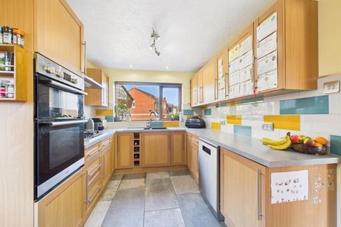 148 Arrowsmith Drive, Stonehouse, GL10 2QR