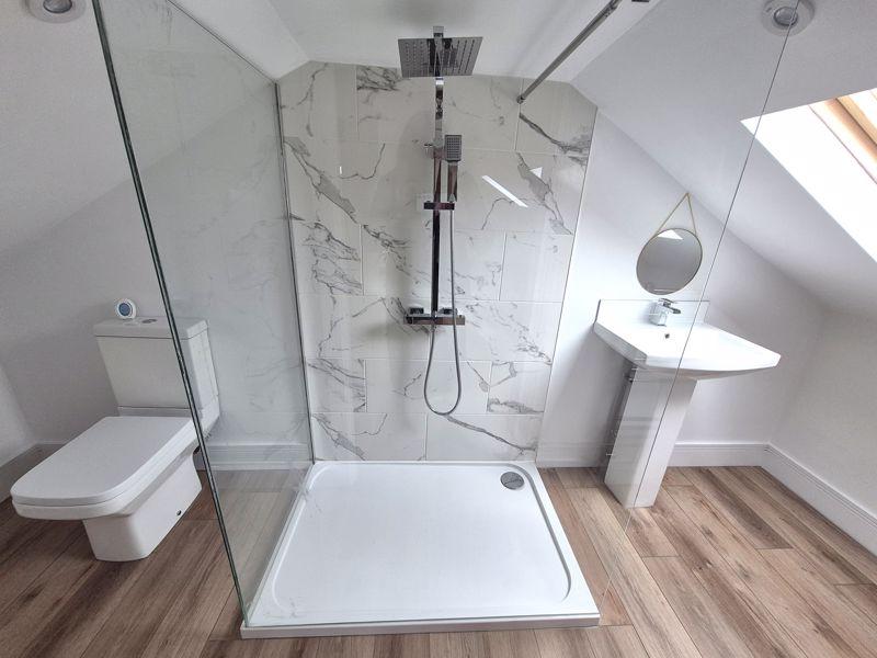 Master Ensuite