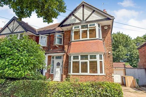 3 bedroom semi-detached house for sale - Elms Drive, Hull HU10