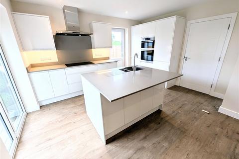 4 bedroom detached house for sale, Foster Lane, Alderbury, Salisbury, Wiltshire, SP5