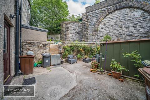 undefined, Bridge Street, Buxton