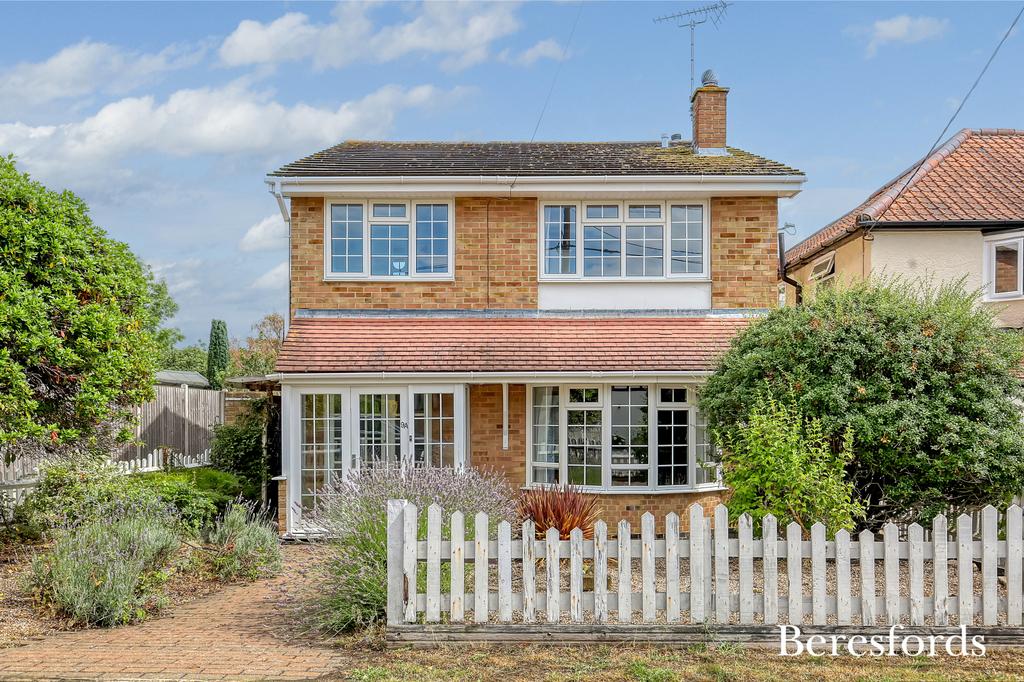 Rye Walk, Ingatestone, CM4 4 bed detached house - £700,000