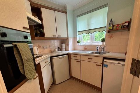 1 bedroom apartment for sale, Spalding Court, Chelmsford CM1