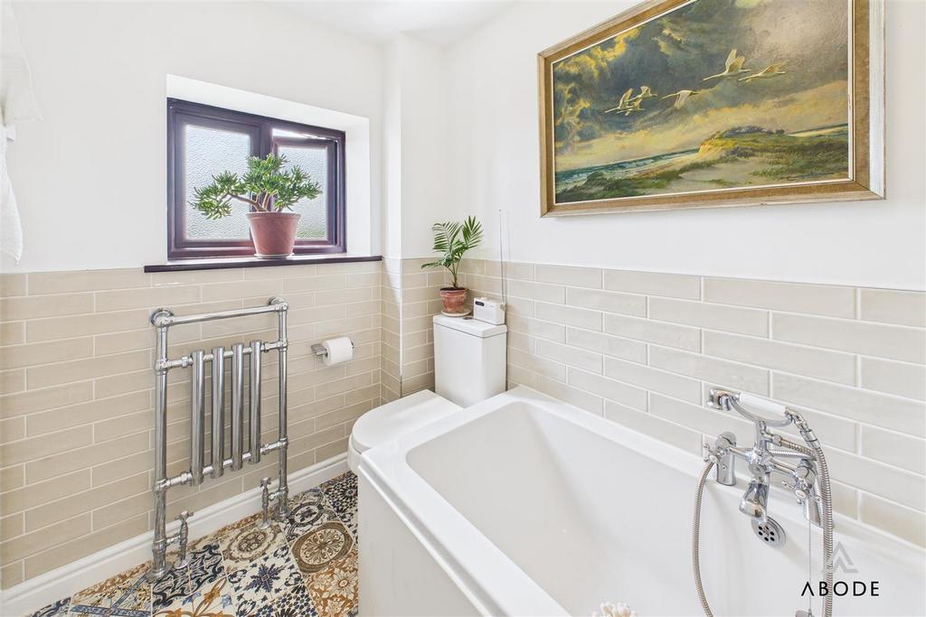 CAM04913 G0-PR0050-STILL022.jpg