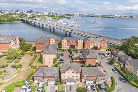 8 Kestell Drive, Cardiff, CF11 7BF
