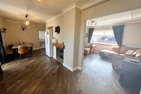 31 Attlee Avenue, Blackhall Colliery, Hartlepool, TS27 4BY