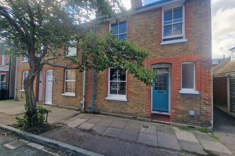 3 bedroom house to rent, Middle Deal Road, Deal, CT14