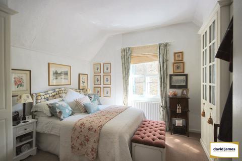 3 bedroom semi-detached house for sale, Southlands Road, Bromley