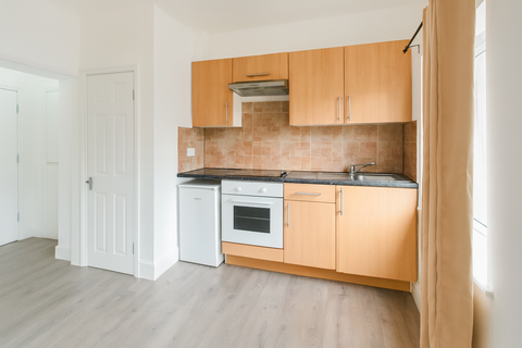 undefined, West Hampsted, London NW6