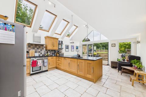 undefined, Milton-Under-Wychwood, Chipping Norton OX7