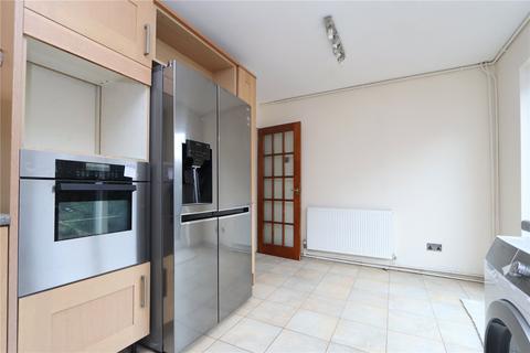 undefined, Favell Drive, Furzton, Milton Keynes, MK4