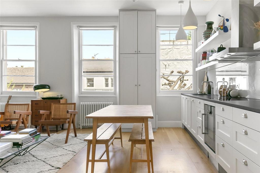 Reception/Kitchen