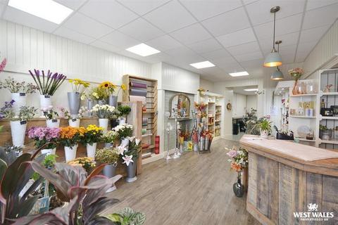 Retail property (high street) for sale, 48 Pendre Cardigan SA43 1JS