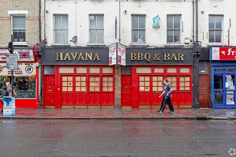 Pub to rent, 7-9 Kentish Town Rd London NW1 8NH