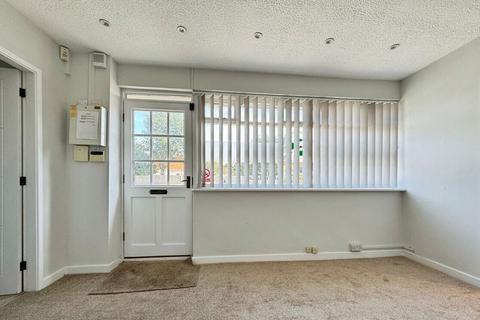 Office for sale, 4A Rhuddlan Rd Rhyl LL18 2PW