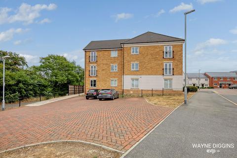 2 bedroom flat for sale, School Avenue, Laindon SS15