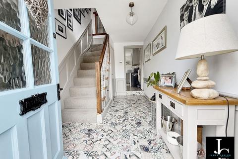 3 bedroom terraced house for sale, Wesley Road, Telford TF8