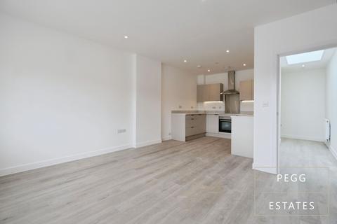 2 bedroom apartment for sale, Charlton House, Torquay