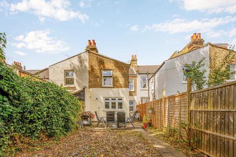 71 Gunnersbury Lane, London, W3 8HG