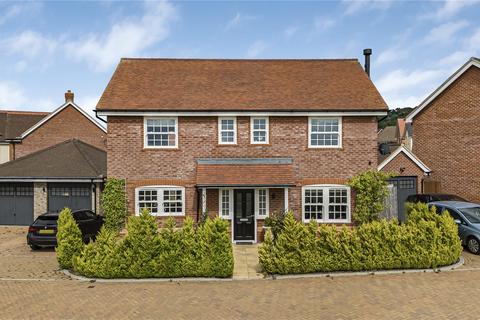 4 bedroom detached house for sale, Littlemoor Field, Chinnor OX39