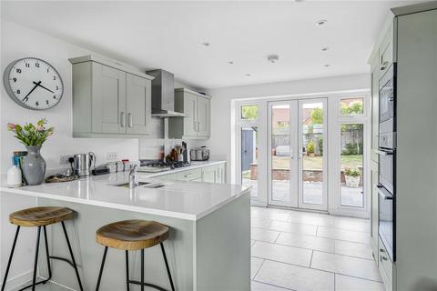 4 bedroom detached house for sale, Littlemoor Field, Chinnor OX39