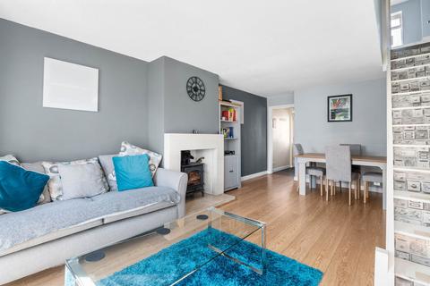 2 bedroom semi-detached house for sale, 47 Wadborough Road, Littleworth, Worcester.  WR5 2QE
