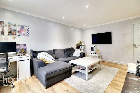 undefined, Manor Road, Hayes