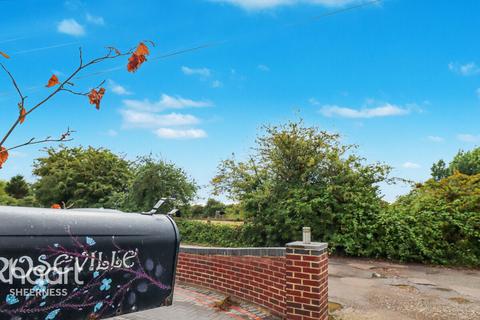 Elmley Road, Minster
