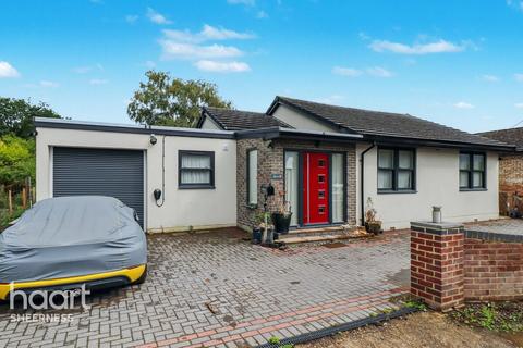 4 bedroom detached bungalow for sale, Elmley Road, Minster