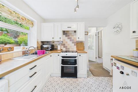 29 Denton Road, Burton-on-trent, DE13 0PZ