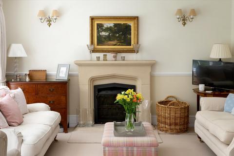 5 bedroom detached house for sale, Weedon, Buckinghamshire, HP22
